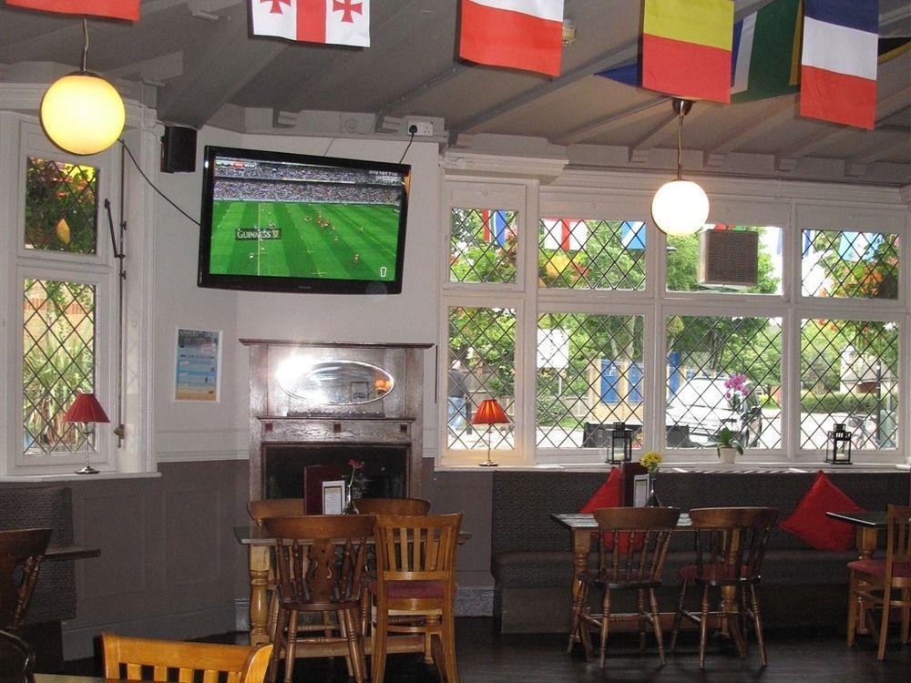 The Swan Inn Pub Isleworth Εξωτερικό φωτογραφία